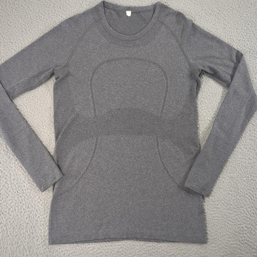 Lululemon Swiftly Tech Shirt Womens 10 Gray Long Sleeve Running Thumbholes